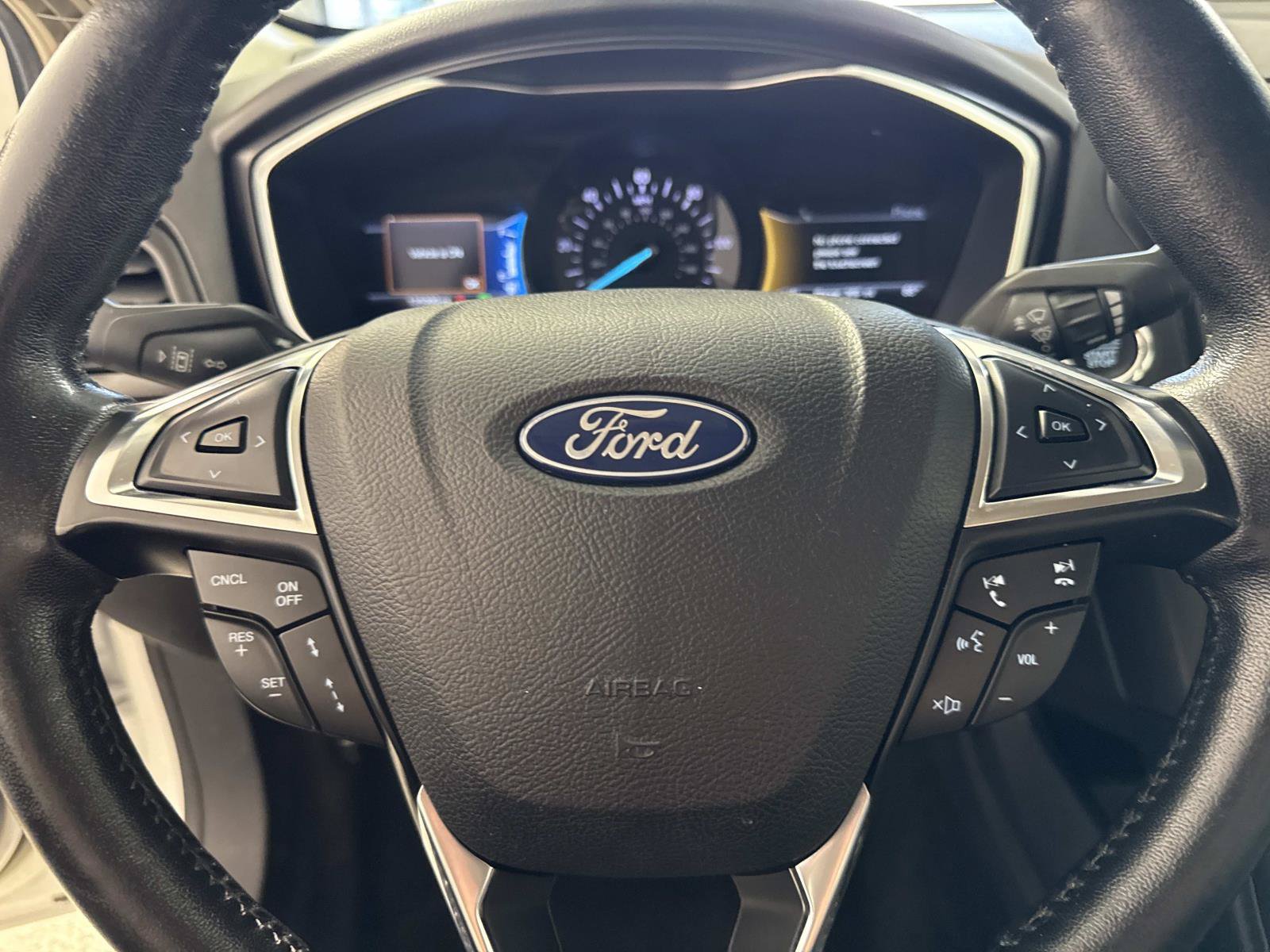 Used 2019 Ford Fusion Titanium FWD image 26