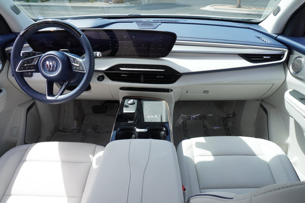 Used 2026 Buick Enclave Avenir w/ Super Cruise Package FWD image 16