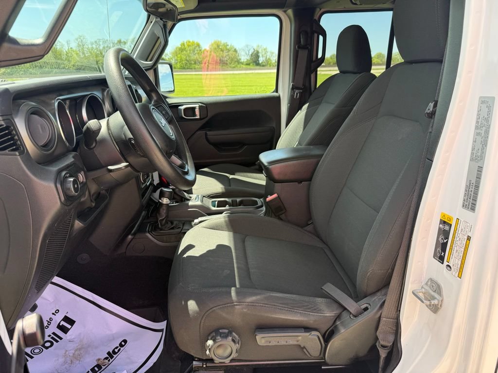 Used 2023 Jeep Wrangler Unlimited Sport AWD/4WD image 25