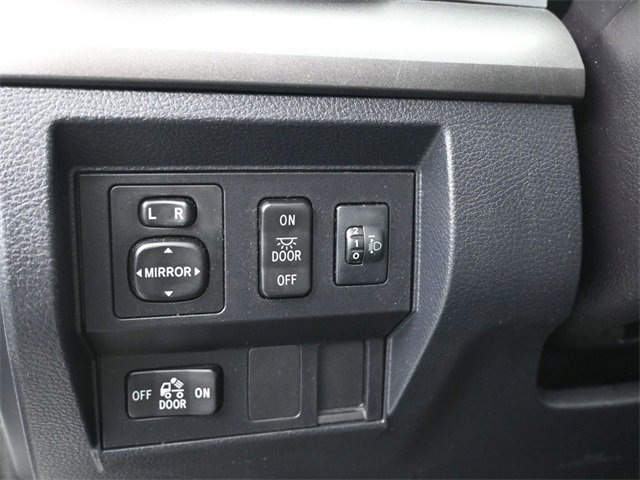 Used 2017 Toyota Tundra SR5 image 22