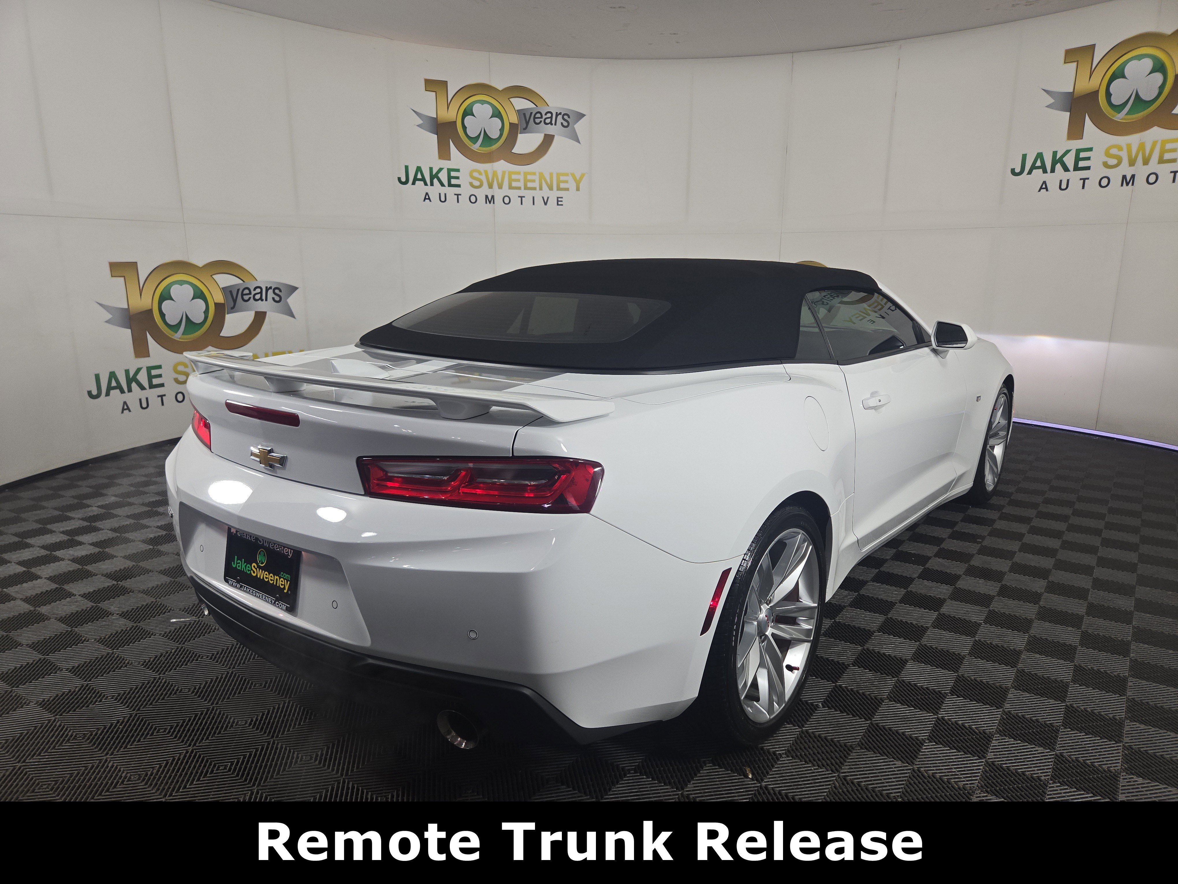 Used 2017 Chevrolet Camaro LT image 10