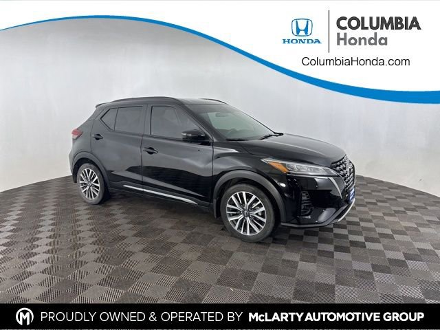 Used 2024 Nissan Kicks SR w/ SR Premium Package image 1