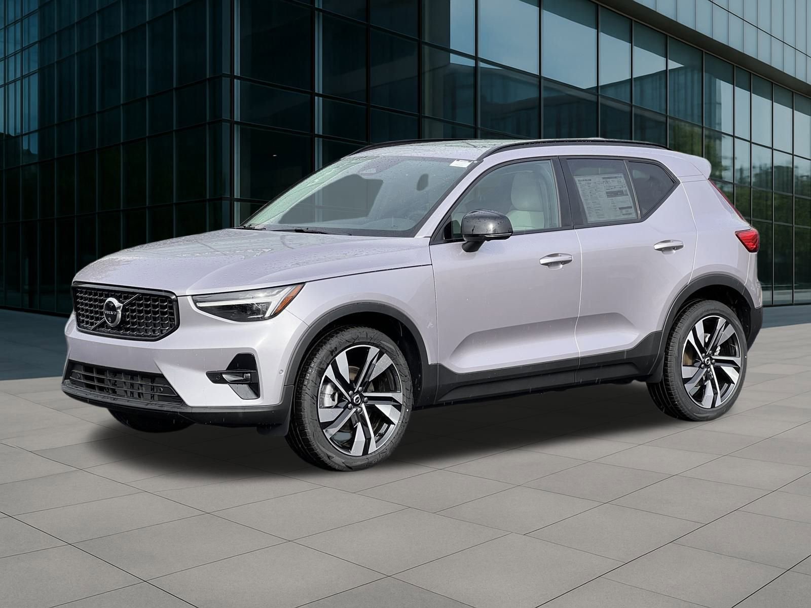 New 2026 Volvo XC40 B5 Ultra w/ Protection Package Premier
