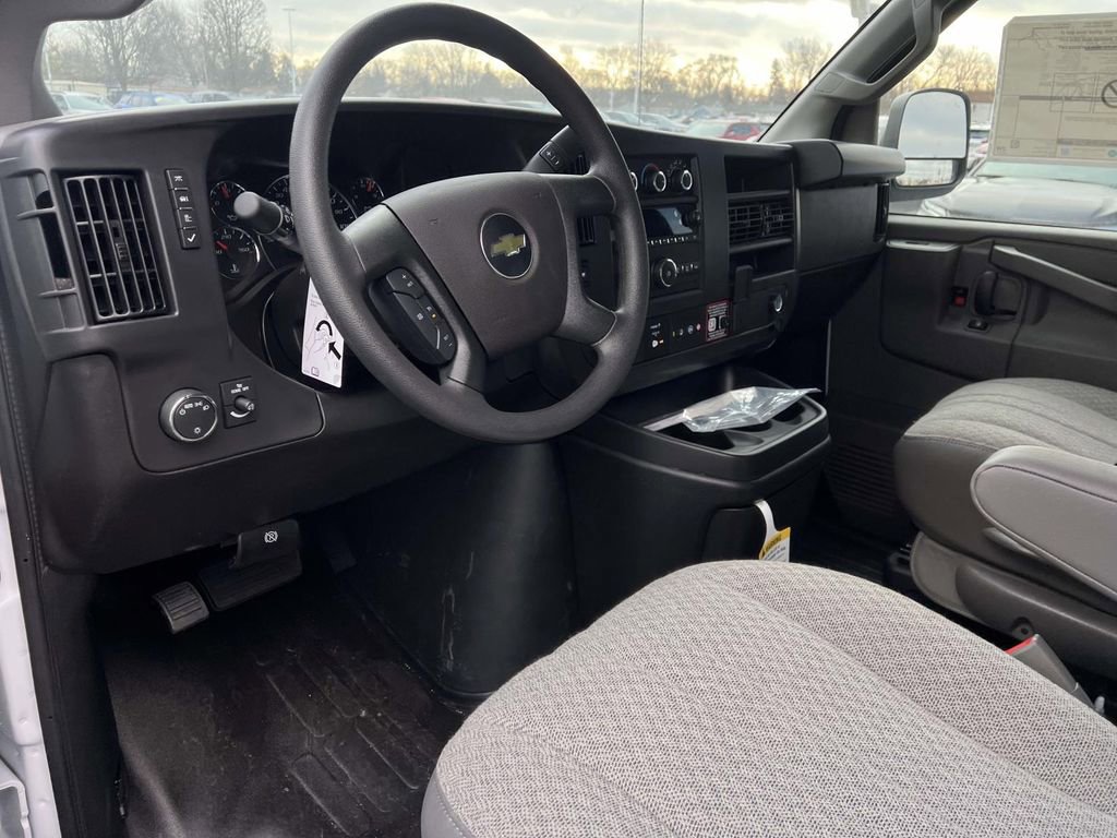 New 2025 Chevrolet Express 2500 Work Van w/ Driver Convenience Package image 17