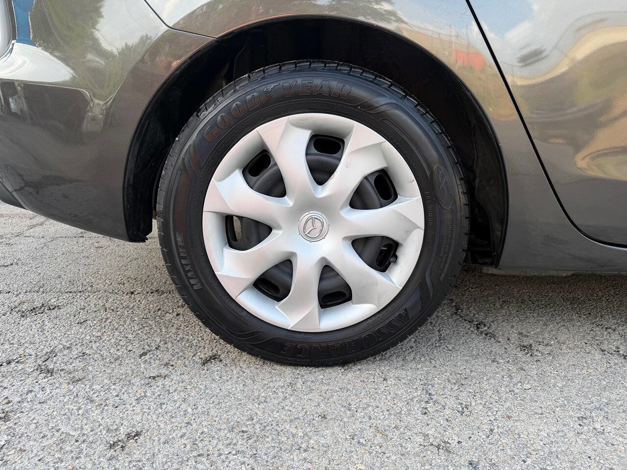 Used 2010 MAZDA MAZDA3 i Touring FWD image 31