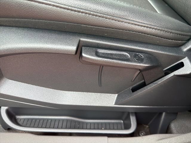 Used 2023 Ford Transit Connect XL image 19