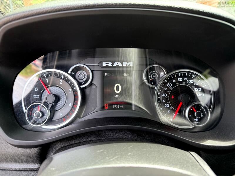 Used 2022 RAM 3500 Tradesman image 24