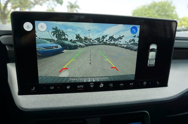 Certified 2025 Ford Maverick XLT w/ XLT Luxury Package AWD/4WD image 18