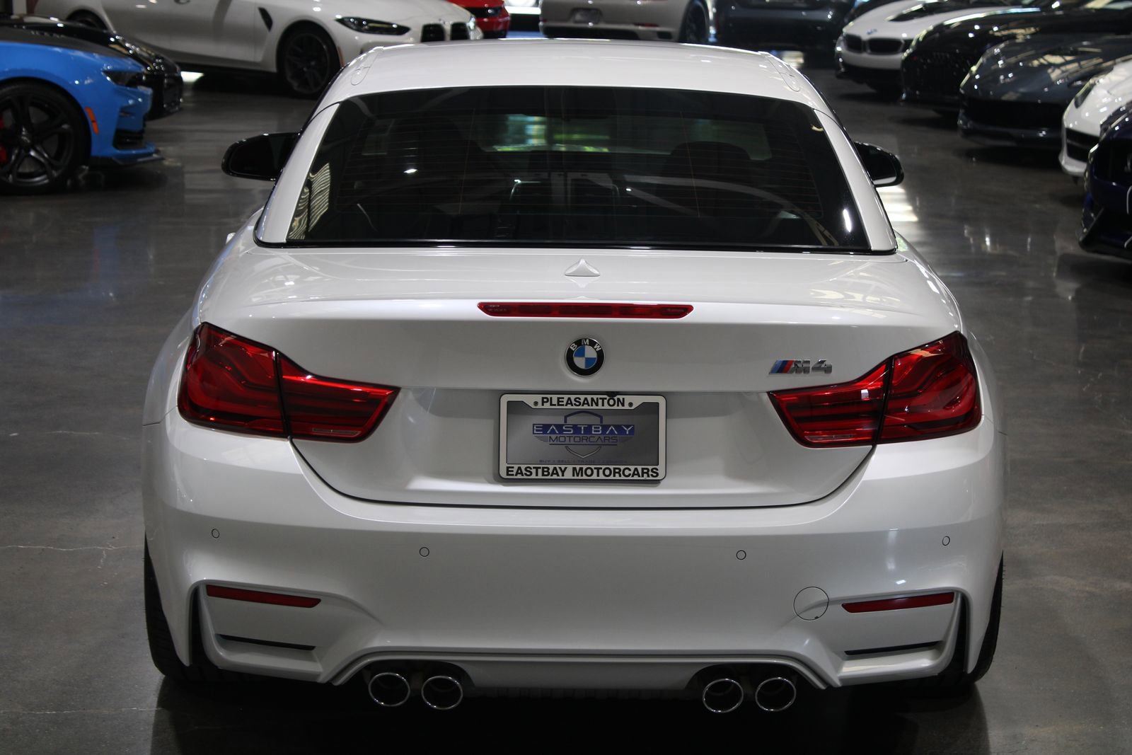 Used 2019 BMW M4 Convertible w/ Executive Package image 16