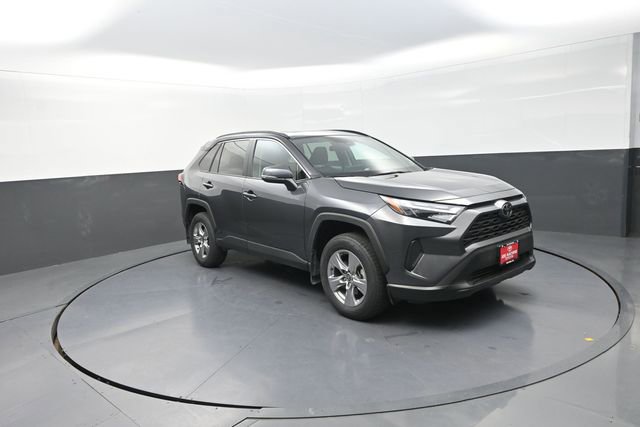 Used 2023 Toyota RAV4 XLE w/ Convenience Package image 31