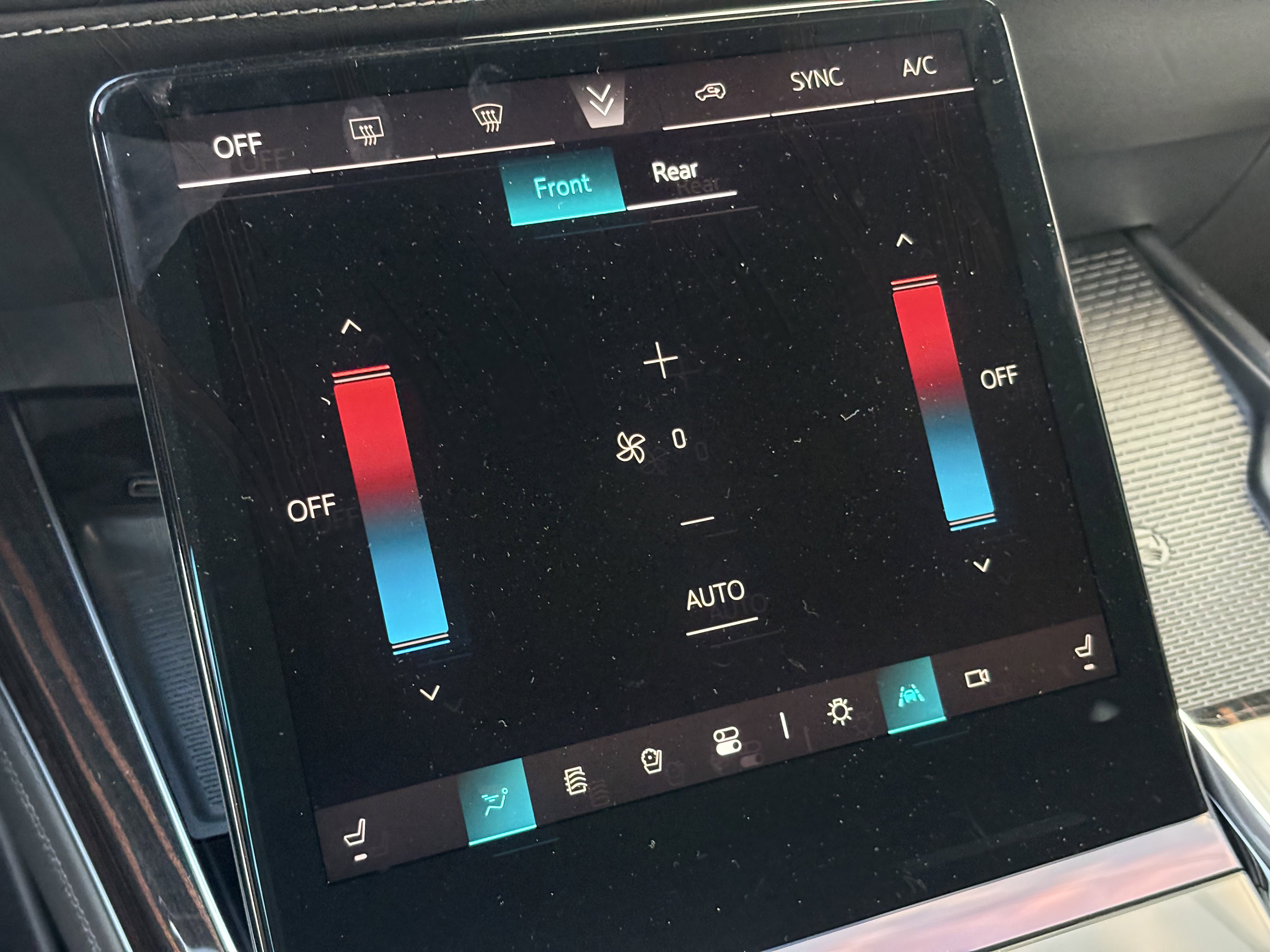 New 2026 Cadillac Escalade Luxury image 28