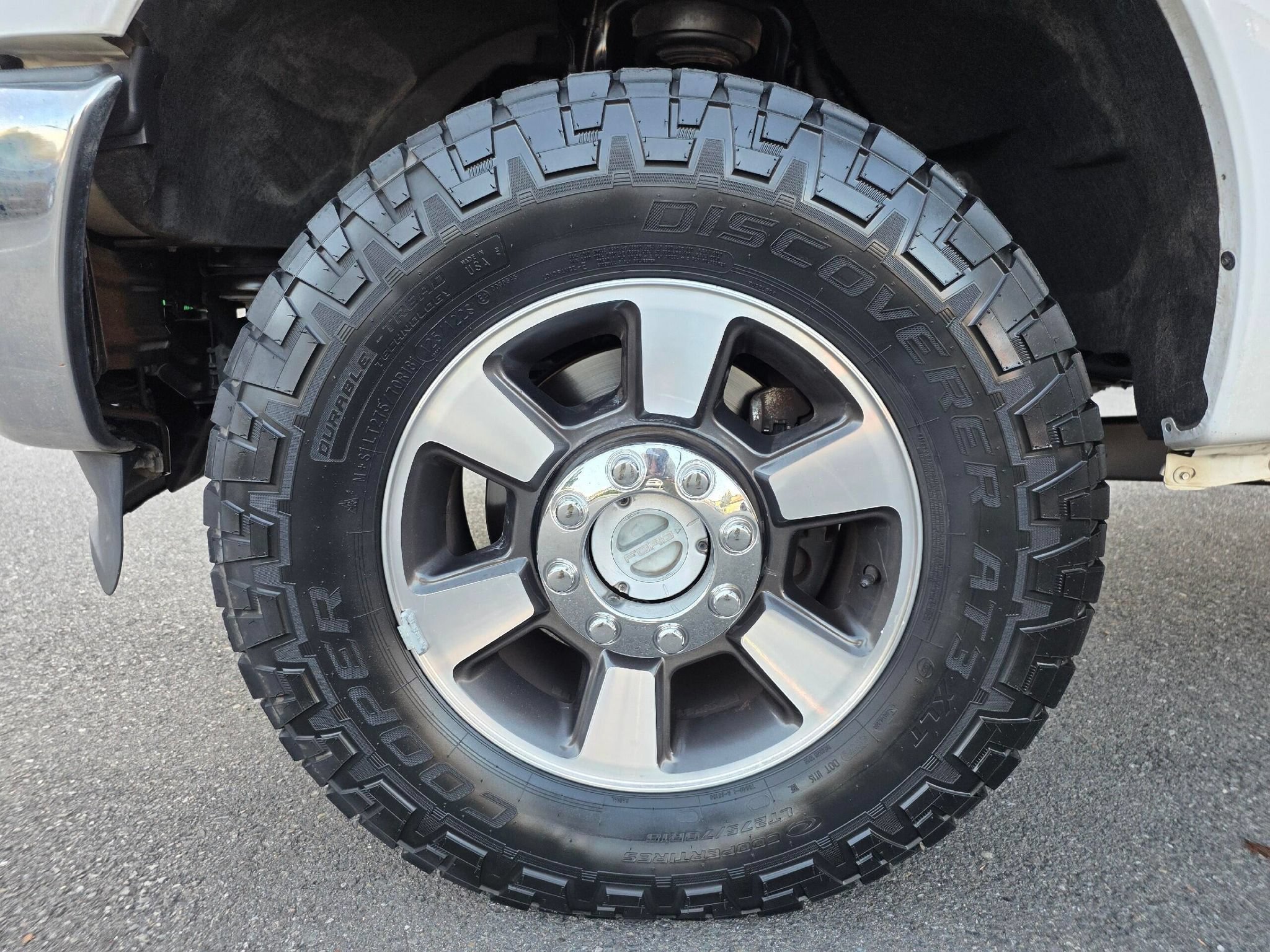 Used 2016 Ford F250 Lariat AWD/4WD image 11