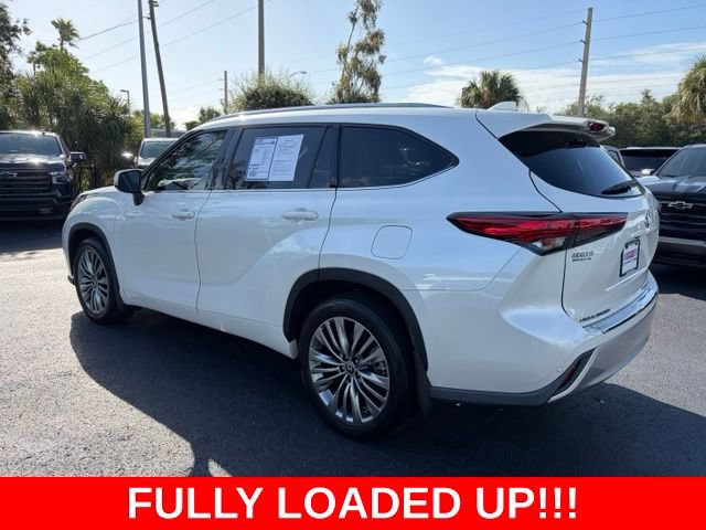 Used 2021 Toyota Highlander Platinum AWD/4WD image 4