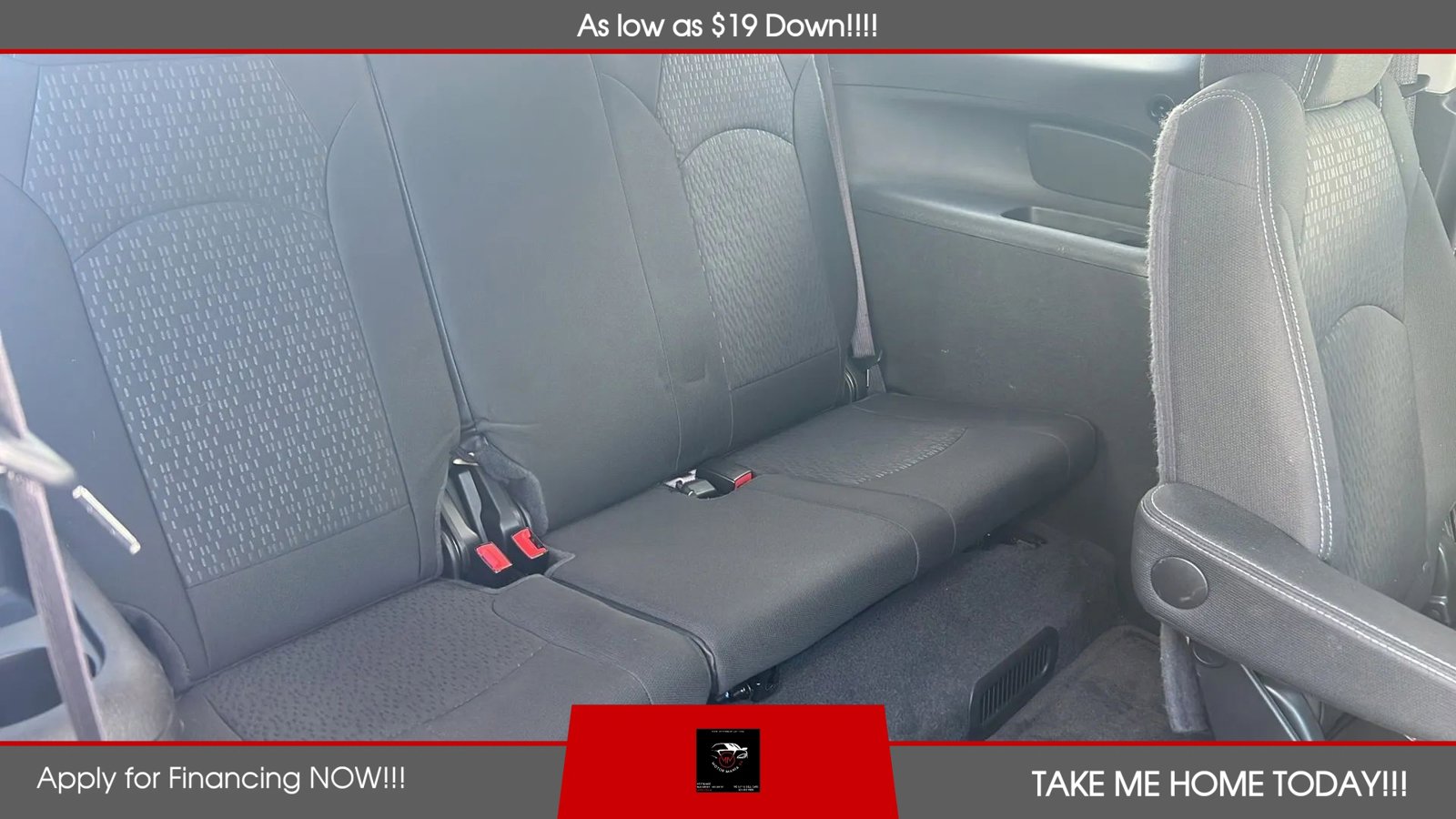 Used 2016 GMC Acadia SLE image 12