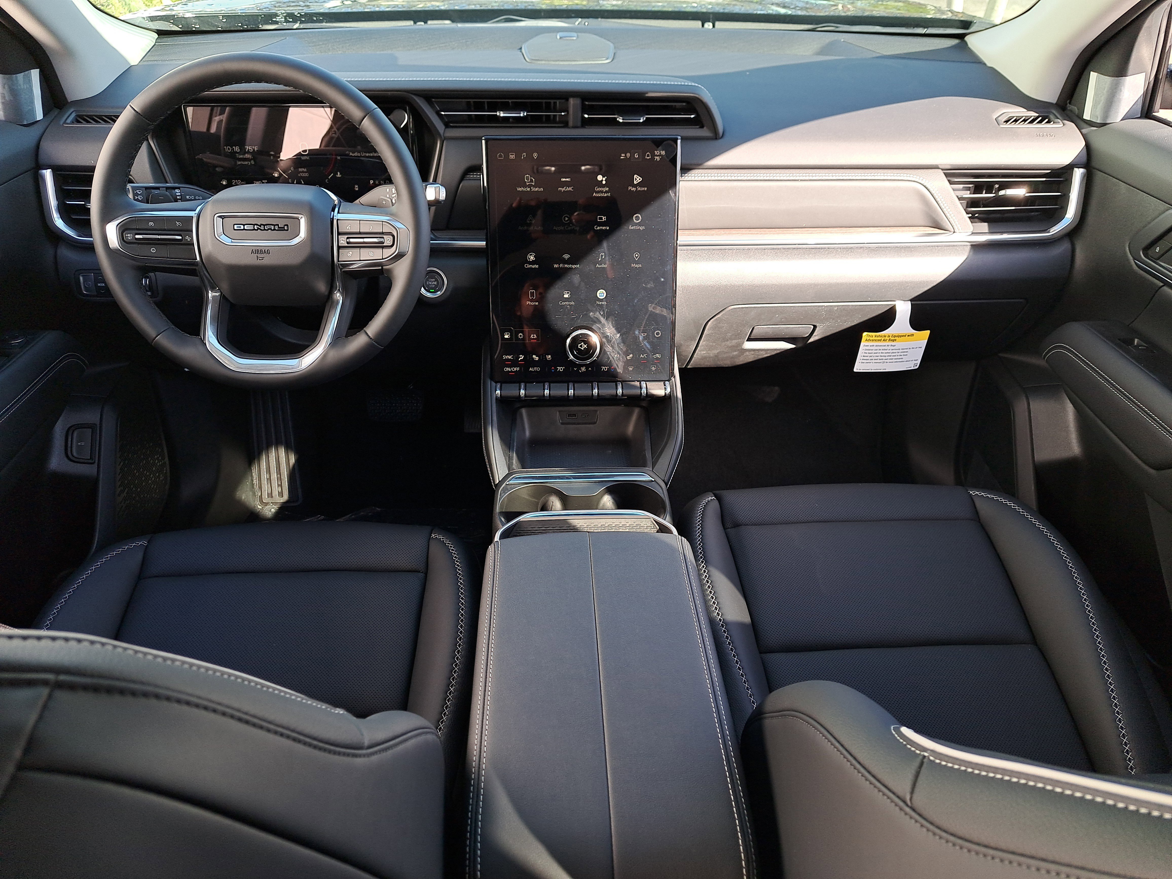 New 2026 GMC Terrain Denali w/ LPO, Black Badging Package image 16