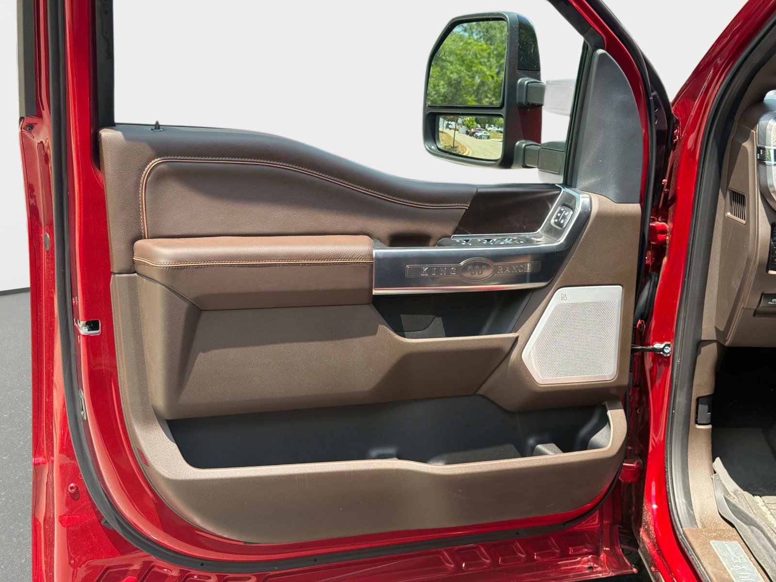 Used 2025 Ford F350 King Ranch AWD/4WD image 18