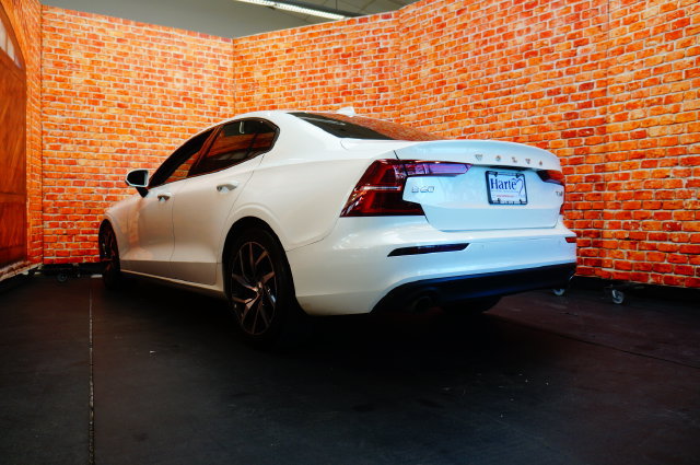 Used 2019 Volvo S60 T6 Momentum AWD/4WD image 8