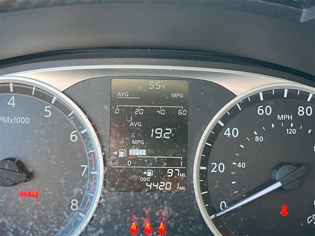 Used 2022 Nissan Versa S image 46