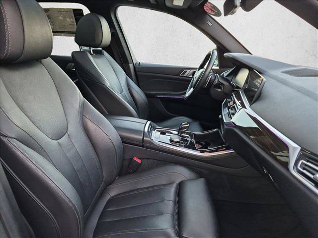 Used 2019 BMW X5 xDrive40i w/ Convenience Package AWD/4WD image 14