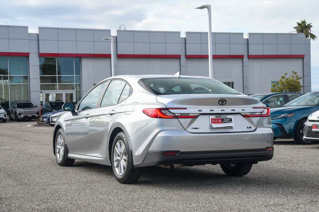 Used 2026 Toyota Camry LE FWD image 9