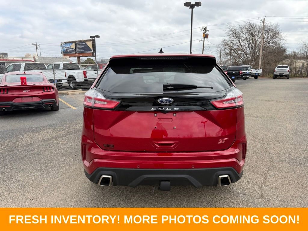 Used 2023 Ford Edge ST image 5