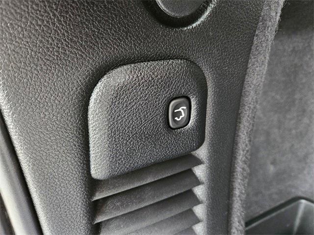 Used 2024 Dodge Durango GT image 12