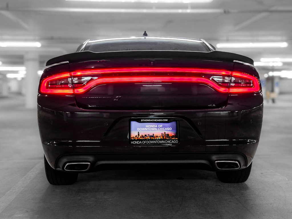 Used 2020 Dodge Charger SXT w/ Blacktop Package AWD/4WD image 8