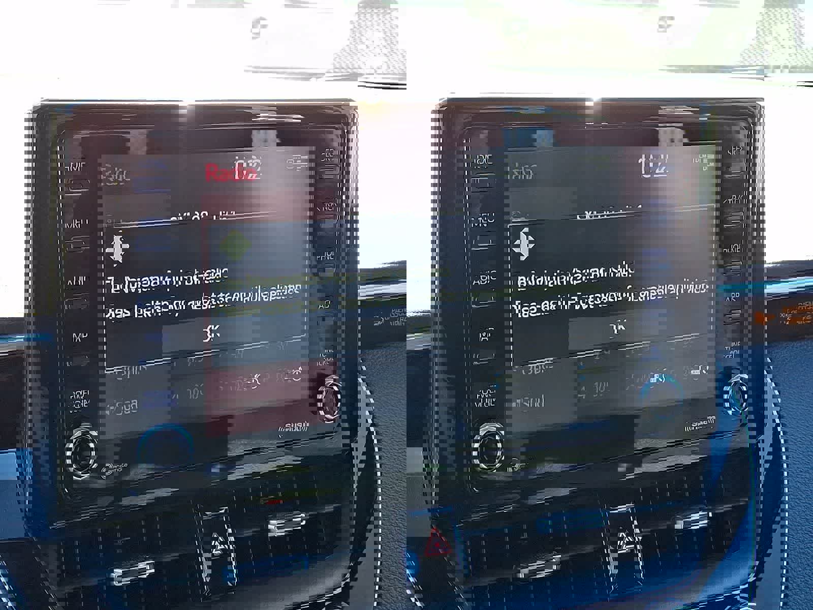 Certified 2022 Toyota Corolla SE w/ Carpet Mat Package (TMS) image 19