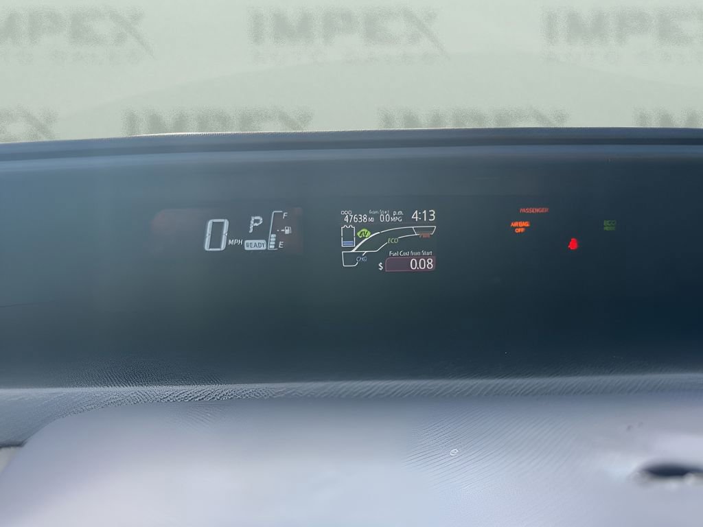 Used 2015 Toyota Prius C Two image 21