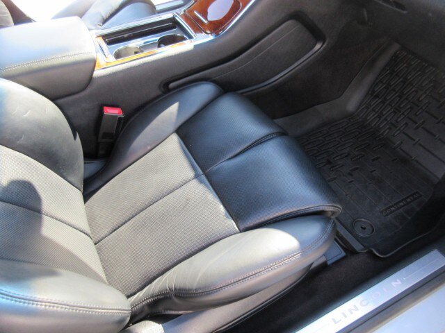 Used 2020 Lincoln Continental Reserve w/ Luxury Package AWD/4WD image 21