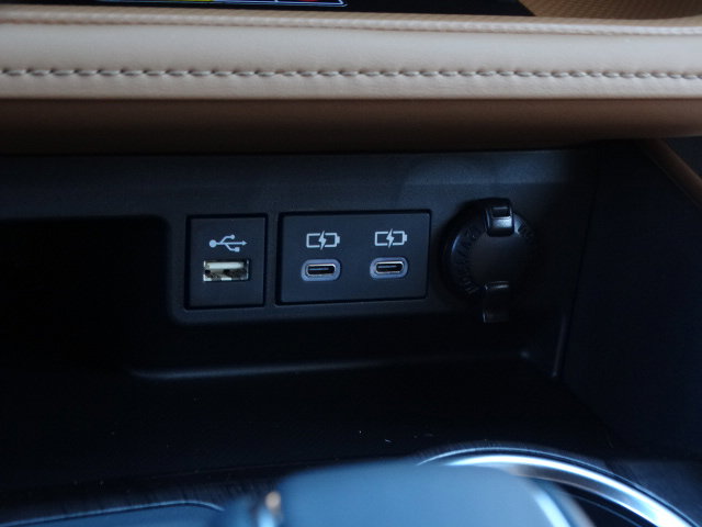 New 2026 Toyota Highlander Platinum image 23