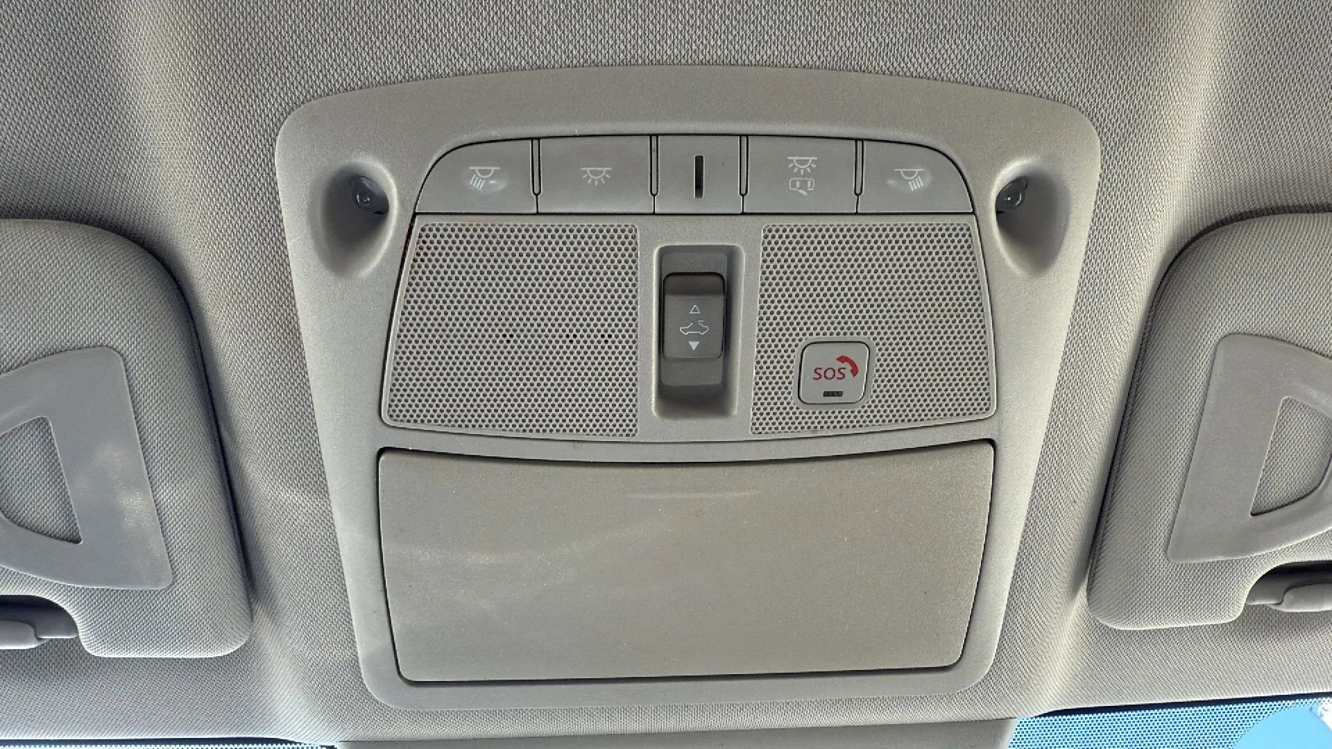 Used 2015 INFINITI Q50 Premium w/ Navigation Package image 21