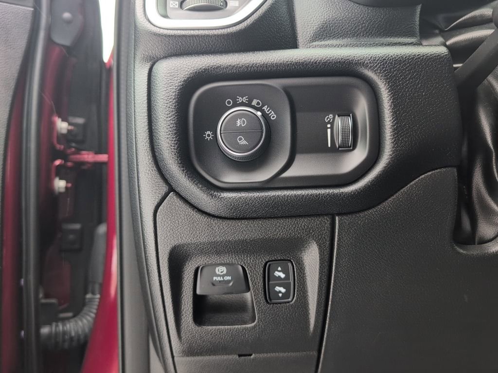 Used 2022 RAM 1500 Big Horn image 25