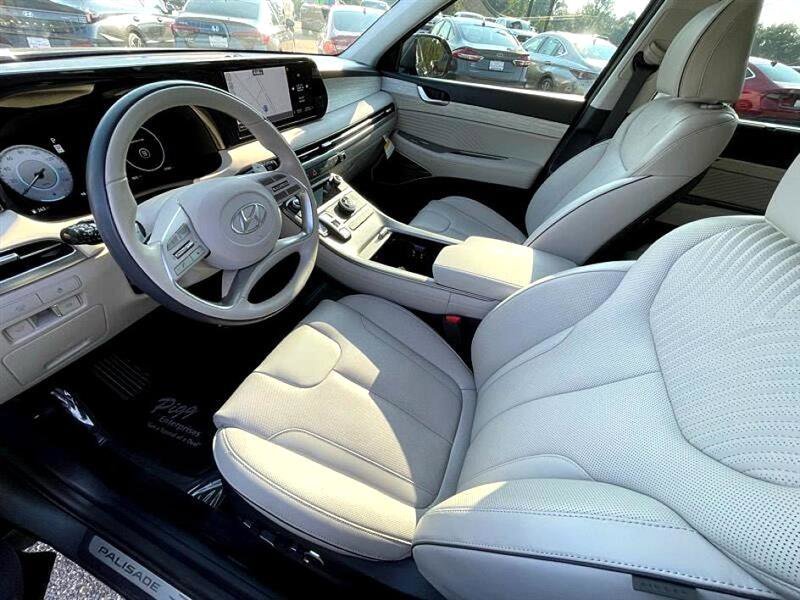 Used 2025 Hyundai Palisade Calligraphy image 26