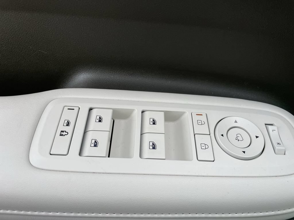 Certified 2024 Hyundai Santa Fe Calligraphy FWD image 21