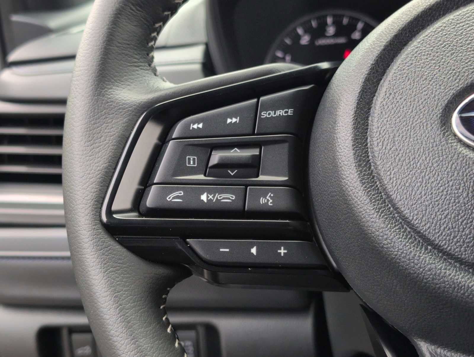 Used 2026 Subaru Forester Premium AWD/4WD image 23