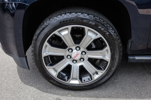 Used 2018 GMC Yukon XL Denali w/ Open Road Package AWD/4WD image 18