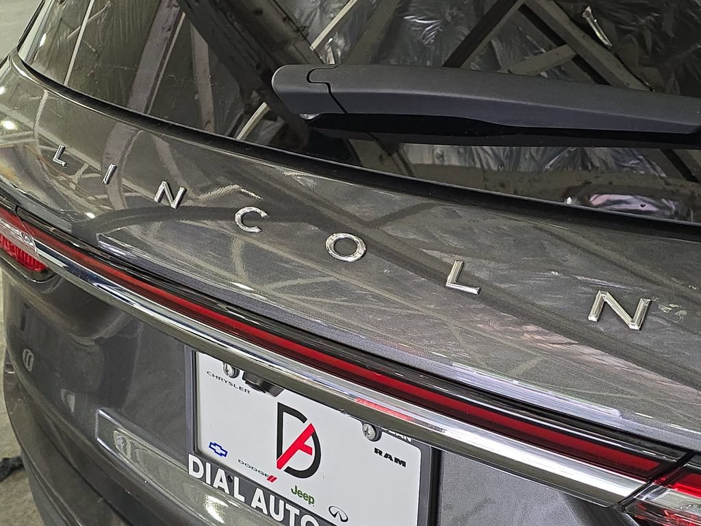 Used 2020 Lincoln Corsair AWD w/ Premium Package image 6