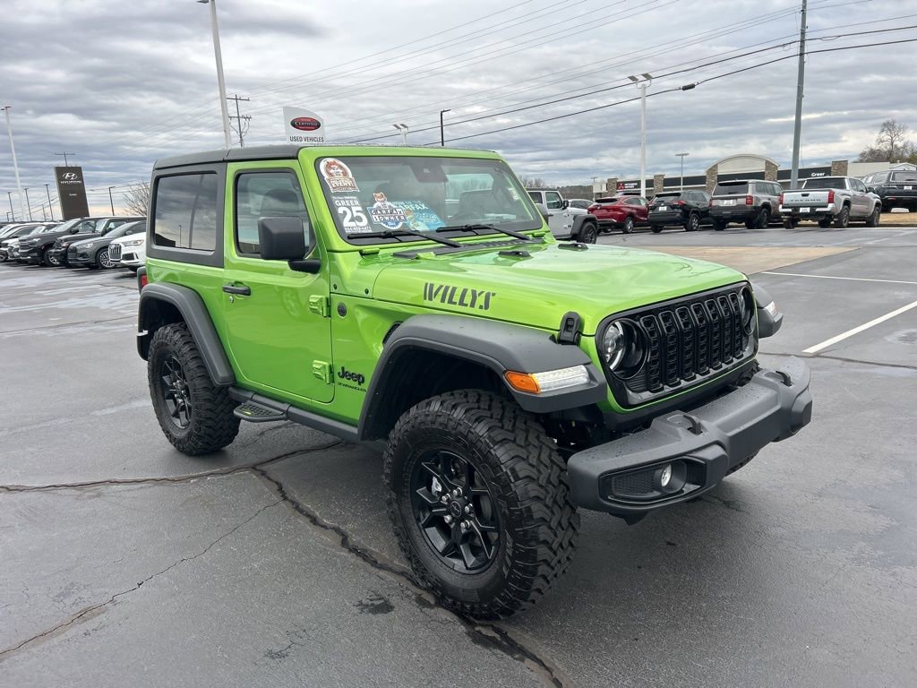 Used 2025 Jeep Wrangler Sport image 22