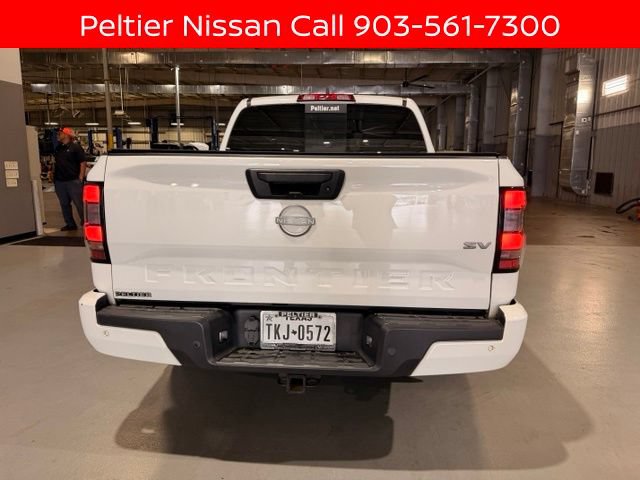Certified 2024 Nissan Frontier SV w/ SV Convenience Package RWD image 3