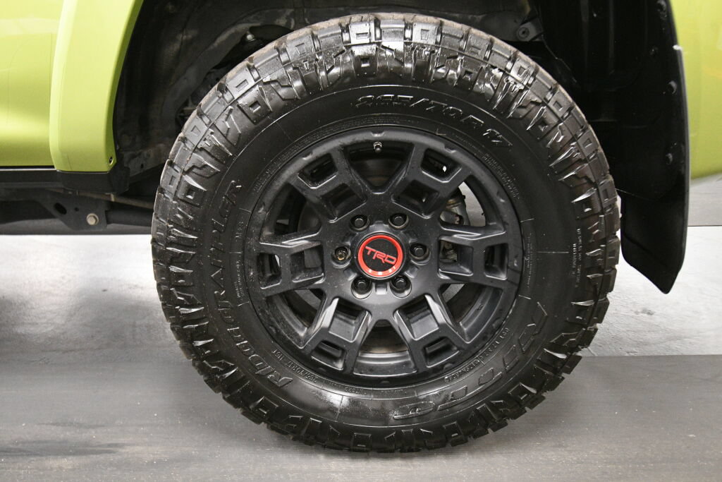 Certified 2022 Toyota 4Runner TRD Pro AWD/4WD image 33