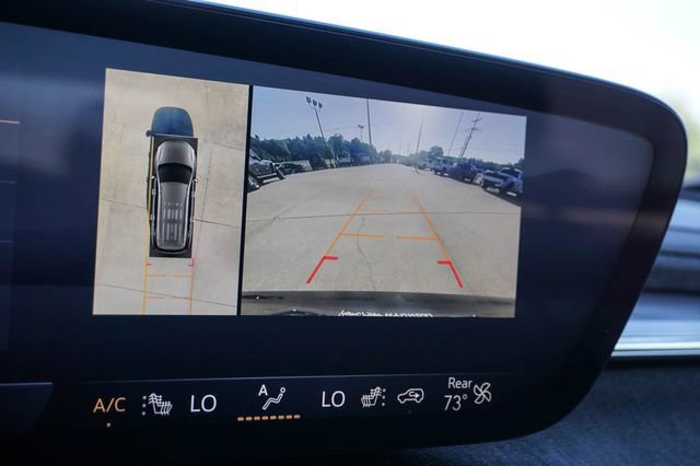 Used 2025 Buick Enclave Preferred FWD image 28