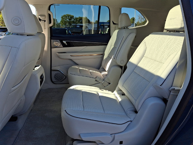 Used 2026 Buick Enclave Avenir w/ Super Cruise Package AWD/4WD image 18