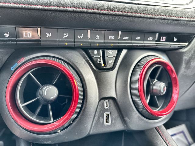 Used 2020 Chevrolet Blazer RS FWD image 25