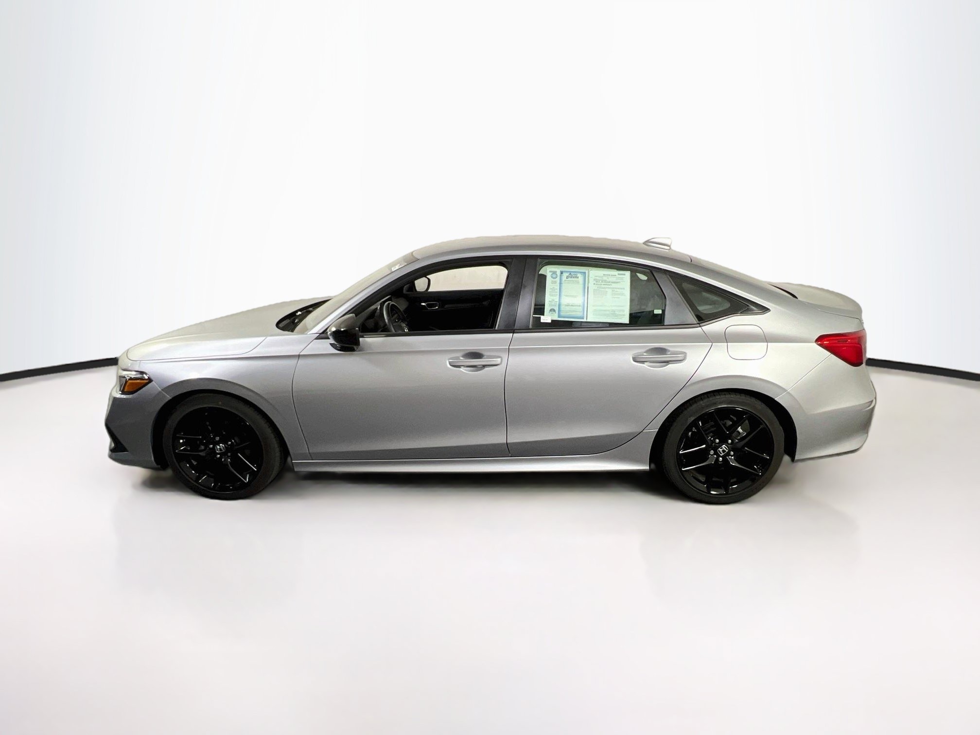 Used 2023 Honda Civic Sport image 8