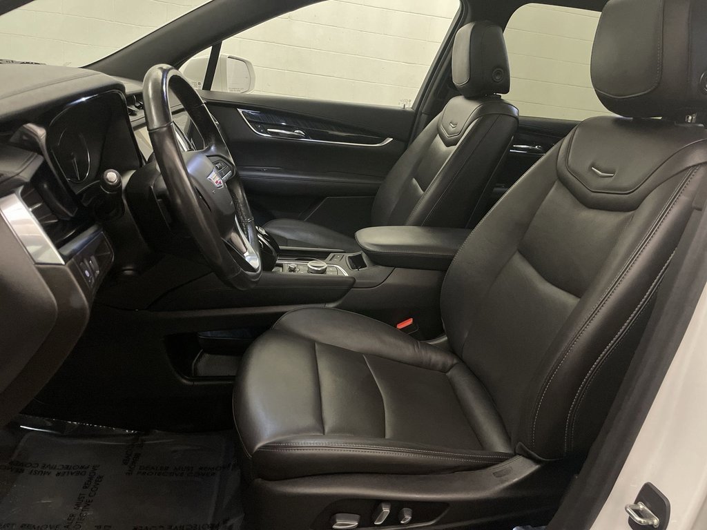 Used 2020 Cadillac XT6 Premium Luxury image 13