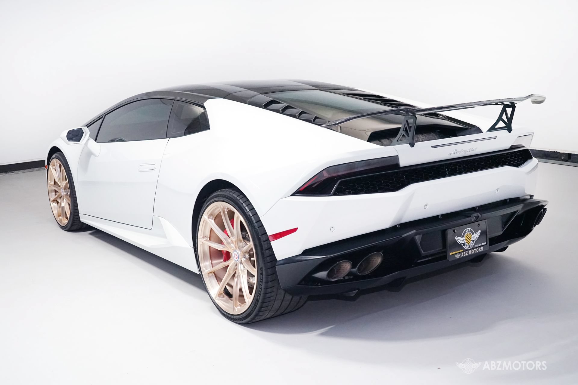 Used 2015 Lamborghini Huracan LP 610-4 AWD/4WD image 7