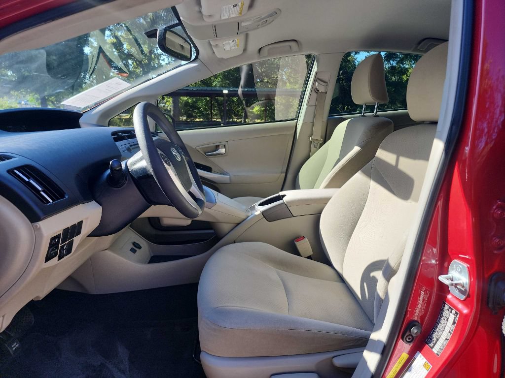 Used 2014 Toyota Prius Three FWD image 14