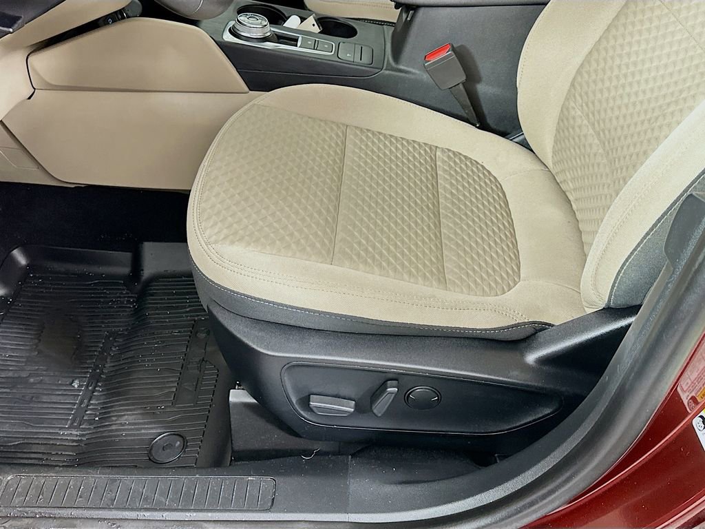 Used 2021 Ford Escape SE w/ Convenience Package image 27