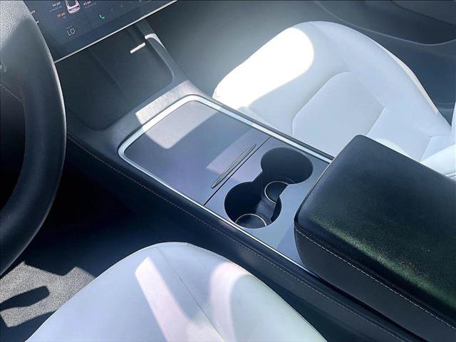 Used 2021 Tesla Model 3 Standard Range Plus RWD image 15